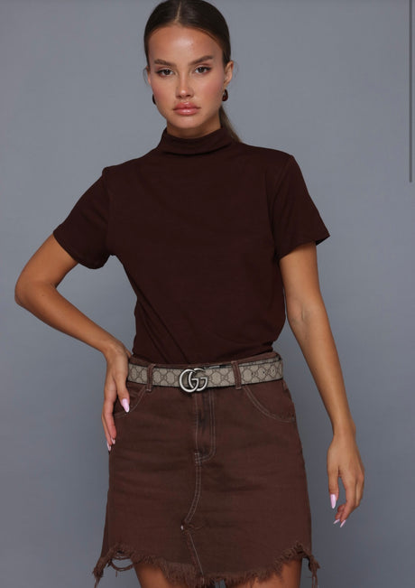 חולצת חצי גולף שרוול קצר